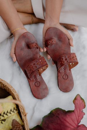 Leather Toe Ring Flats